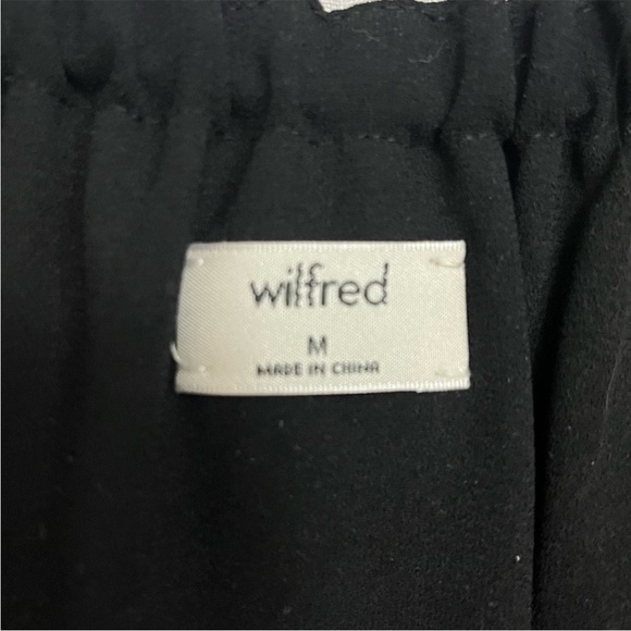 Aritzia Wilfred Hosta Off Shoulder dress in Black size M - Picture 2 of 3